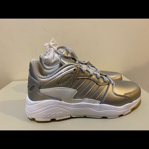 Adidas crazy chaos sneaker. brand new with box - Picture 4 of 5